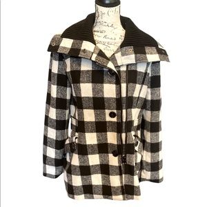 David Bitton Buffalo Plaid Women’s Winter Coat